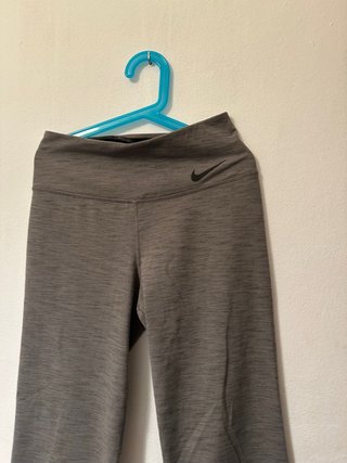 Mallas Nike Grises