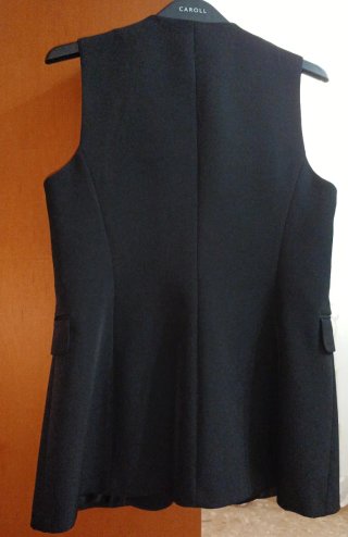 Chaleco de vestir mujer color negro Usado una vez