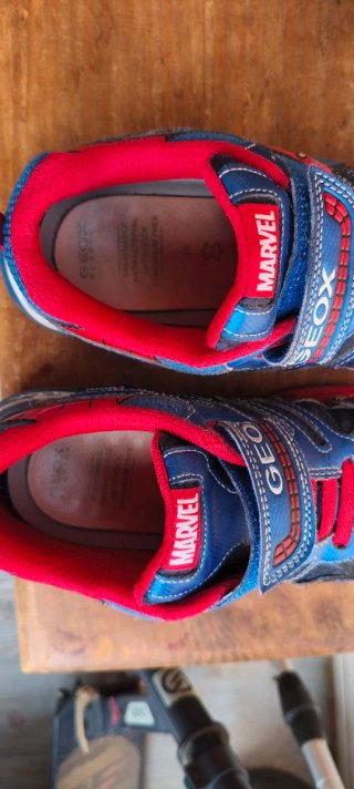 Zapatillas Geox Marvel Spiderman talla 36