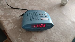 Reloj Despertador Radio Bluesky Azul
