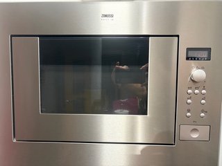 Horno Microondas Encastrable Zanussi