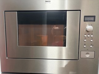 Horno Microondas Encastrable Zanussi