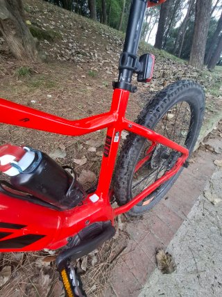 Bicicleta Eléctrica KTM Roja