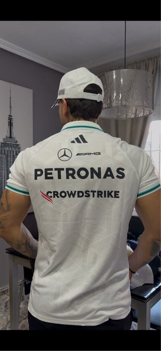 Polo Mercedes-AMG Petronas F1