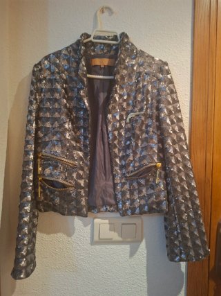 Chaqueta fiesta lentejuelas doradas y plateadas