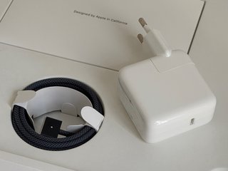 Cargador 30W y cable MagSafe 3 - Apple MacBook Air