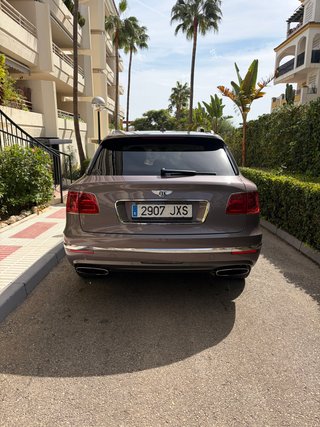 BENTLEY BENTAYGA W12 6.0 NACIONAL 2017