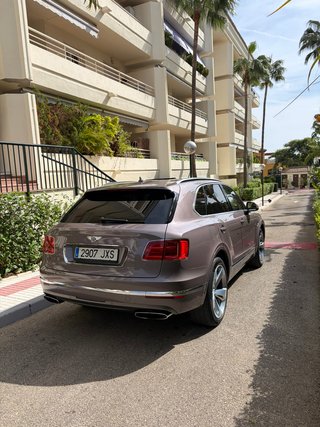 BENTLEY BENTAYGA W12 6.0 NACIONAL 2017