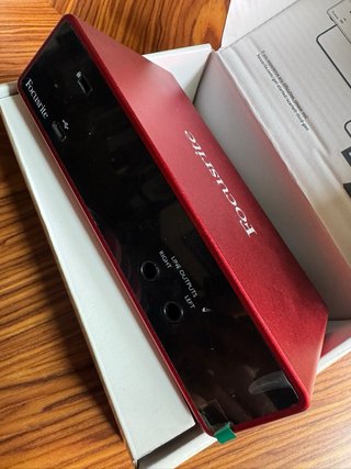 Interfaz de Audio Focusrite Scarlett 2i2 3ª Gen