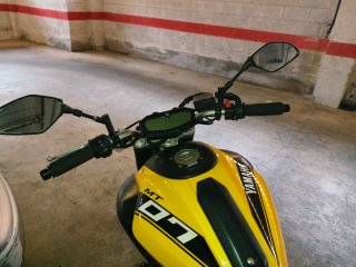 Yamaha MT07 Negra y Amarilla