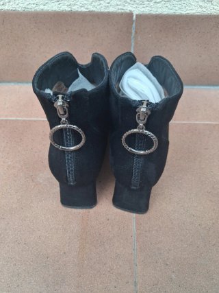 Botines ante negros talla 35