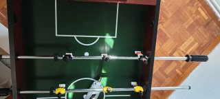 Futbolín de madera