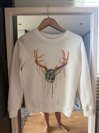 Sudadera Blanca Estampado Ciervo Talla M