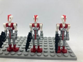 Minifiguras Star Wars droides de batalla
