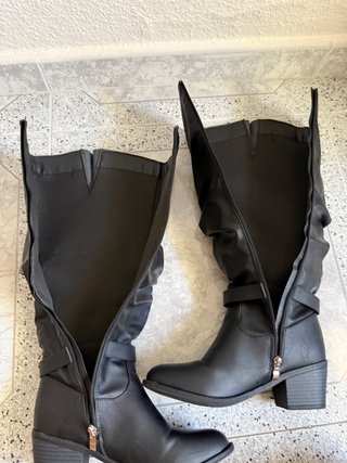 Botas Negras Talla 37