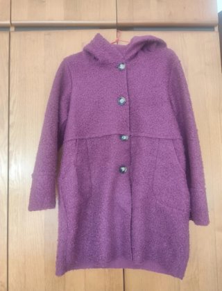 Abrigo de paño rizado morado