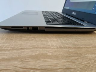 Ordenador portátil Asus
