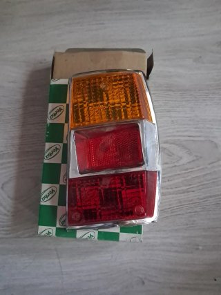 RENAULT 6. TULIPA TRASERA DERECHA