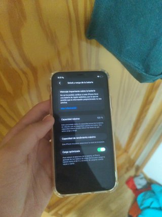 iPhone 11 Rojo 128 GB