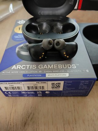 SteelSeries Arctis Gamebuds Auriculares Gaming