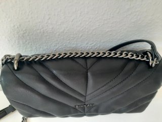Bolso bandolera Binnari negro