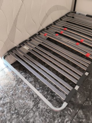 Base de láminas para cama de 105 cm