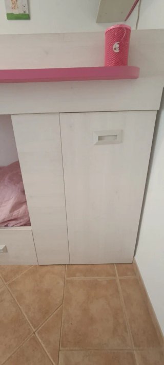 Cama tren, conjunto con 2 camas, y armario
