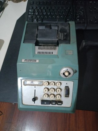 Calculadora Antigua Olivetti