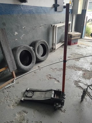Gato Hidráulico de Taller Profesional