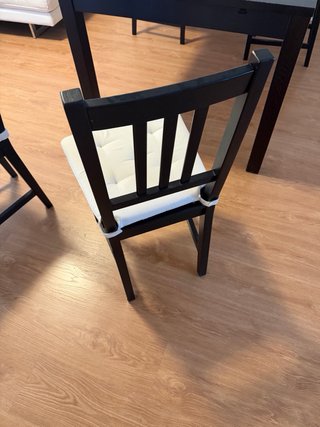 Mesa extensible de comedor con 4 sillas