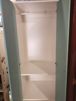 Armario Ikea azul turquesa