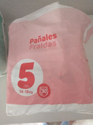 Lote pañales Dodot Splashers/Deliplus y cambiador.