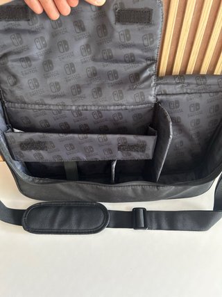 Maletín Nintendo Switch Gris y Negro