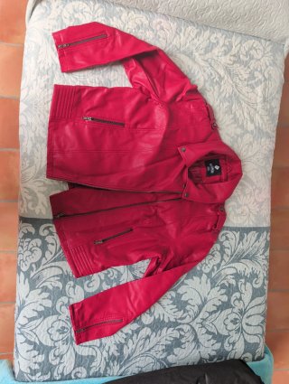 Chaqueta "de cuero" (Nueva, nunca utilizada)