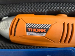 Multiherramienta tipo Dremel con accesorios