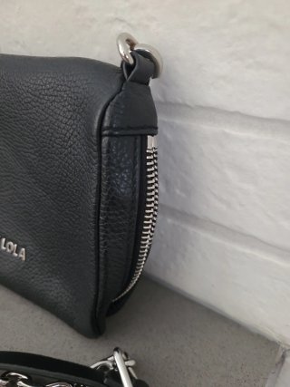 Bolso Bimba y Lola negro piel cadena