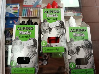 3 Cajas de Maquillaje  Fiesta.6 colorespor caja