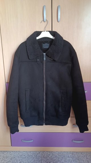 Cazadora Aviador Bershka Negra Talla M