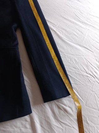 Pantalón de Traje Azul Marino.