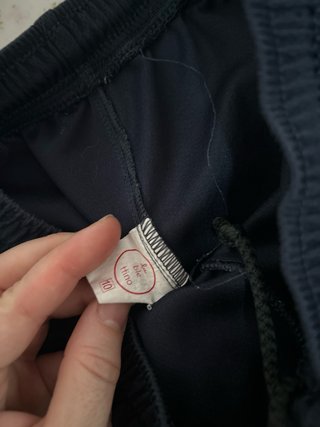 Uniformes Escolares Larrodé