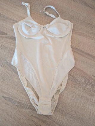 Lote de ropa variada