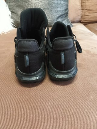 Deportivos Nike Hombre Negro y Verde
