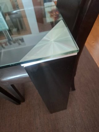 Mesa de Comedor con Sobre de Cristal