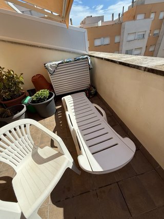 Set de 2 Tumbonas y 2 Sillas de Terraza