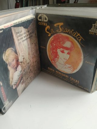 Estuche 24 singles: Clásica, Ópera, Popular