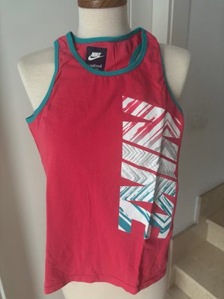 Camiseta deportiva Nike mujer