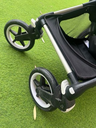 Bugaboo Fox 2 con Silla y Capazo