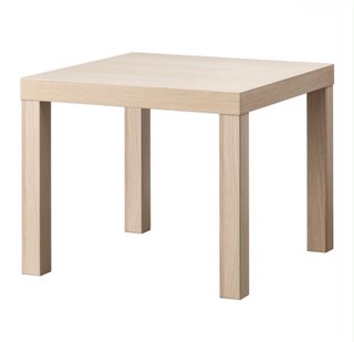Mesa de madera cuadrada color beige
