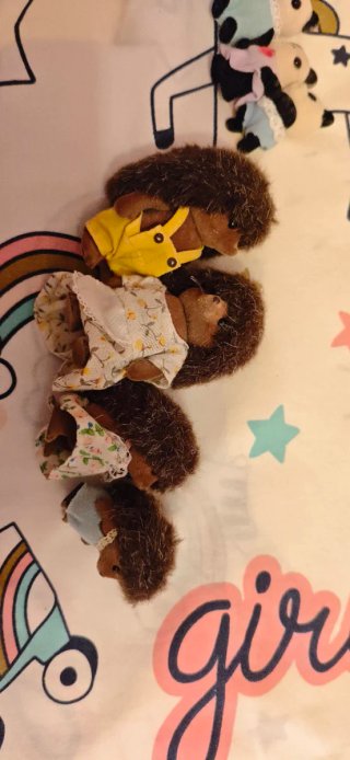 Set Sylvanian Families: Casa, Colegio y Tío Vivo