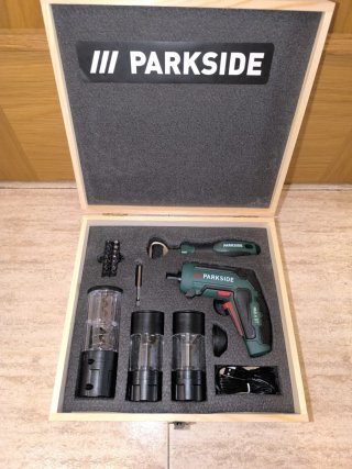 Atornillador Parkside 4V + Accesorios